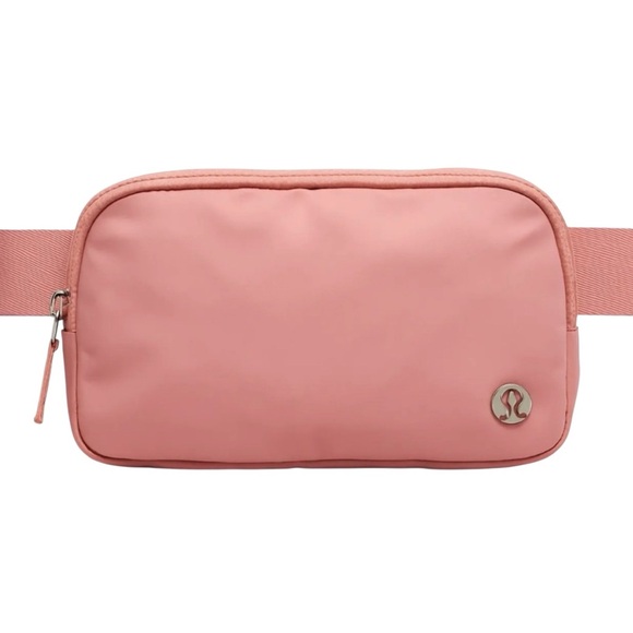 NWT Lululemon Everywhere Belt Bag 1L Dusted Pink - Picture 1 of 5